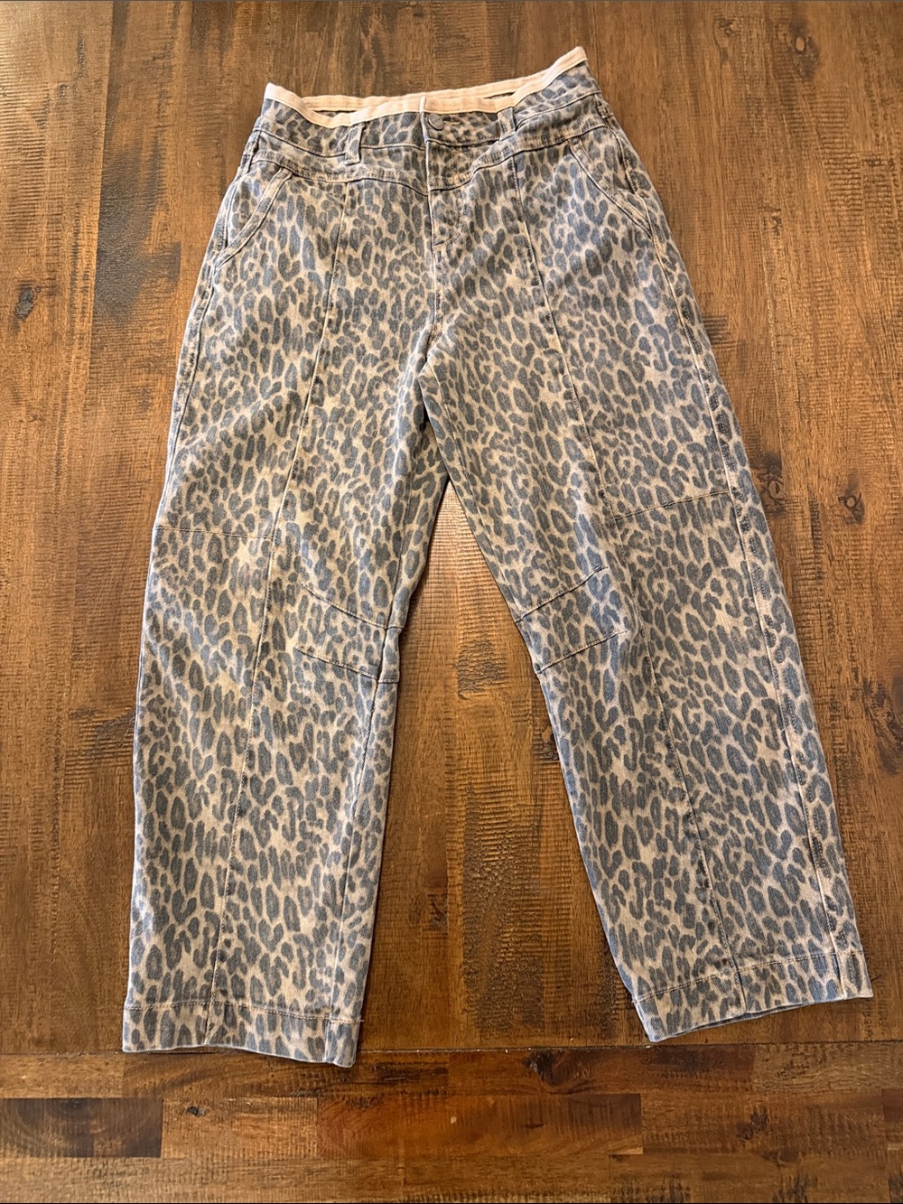 Risen Barrel Leopard Print jeans